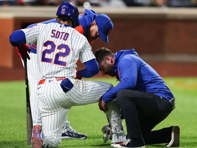 Juan Soto, de los Mets, será evaluado día a día tras foul en tobillo