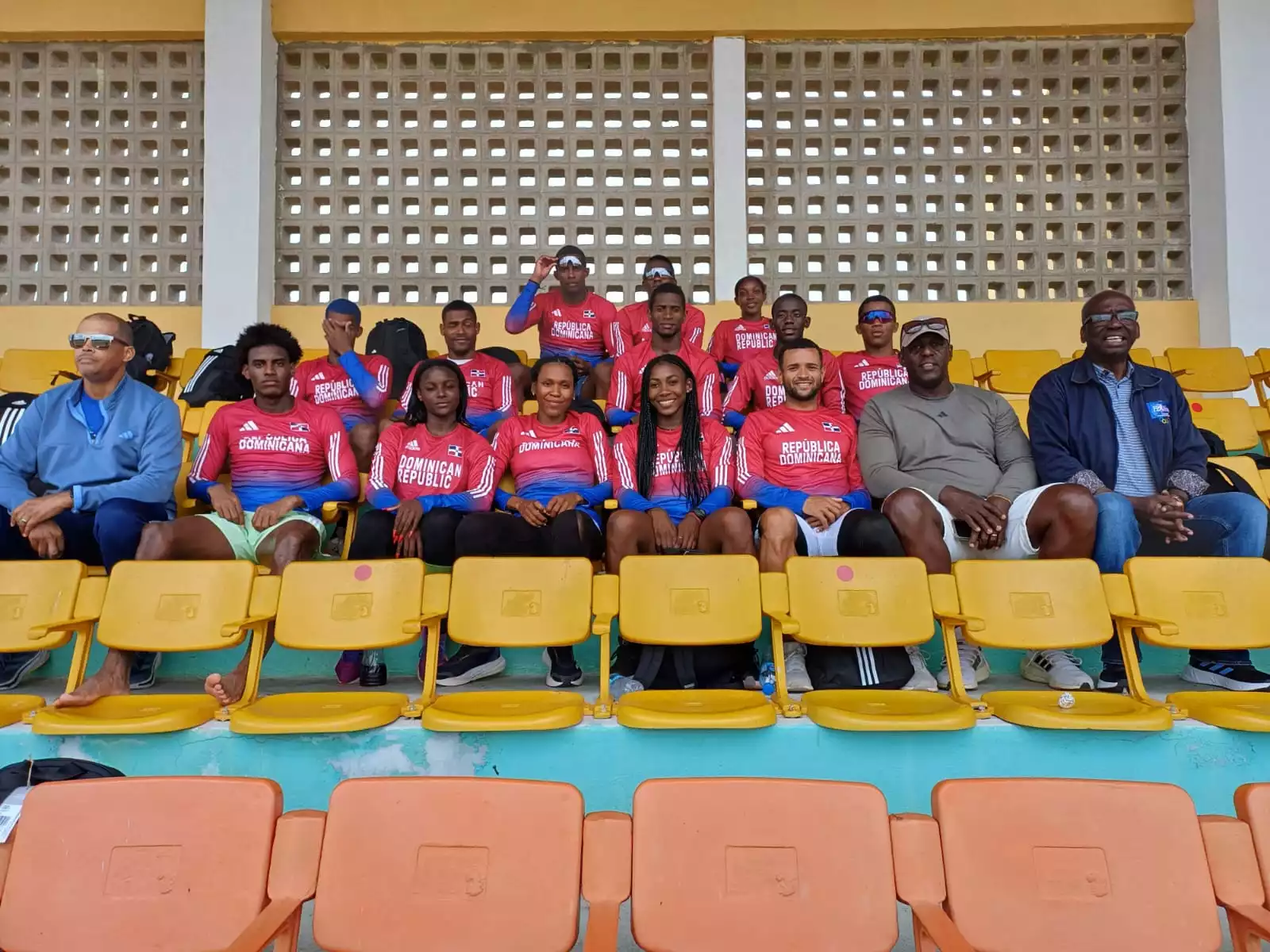 Atletismo RD sale este jueves a Bahamas a buscar plazas en los Relevos para Juegos Olímpicos