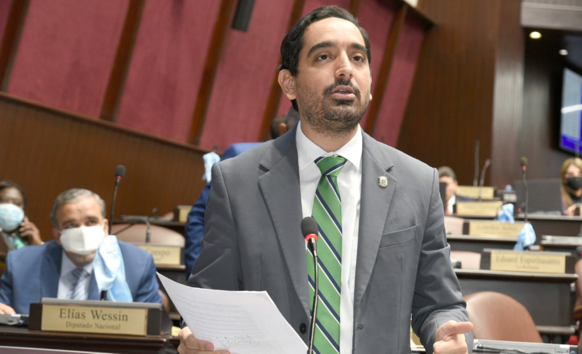 Diputados opositores contemplan votar a favor de una posible interpelaci&oacute;n al director PN