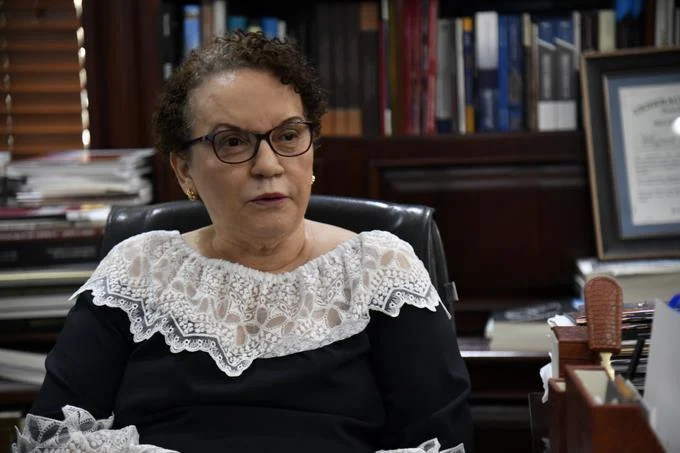 Miriam Germ&aacute;n advierte a miembros del MP sobre sanciones por ofensa a los superiores jer&aacute;rquicos