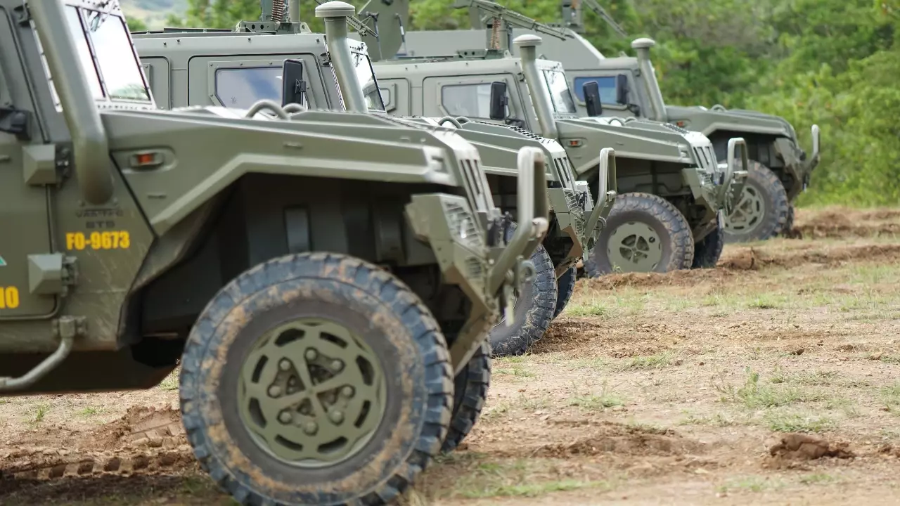 Ej&eacute;rcito RD recibe 20 veh&iacute;culos blindados