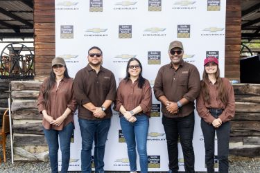 Clientes y aliados de Santo Domingo Motors y Chevrolet viven experiencia todoterreno