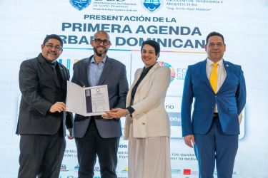 Reconocen al Alcalde de Nagua Junior Peralta en el 5to. Foro de Ciudades Portuarias de América Latina y el Caribe