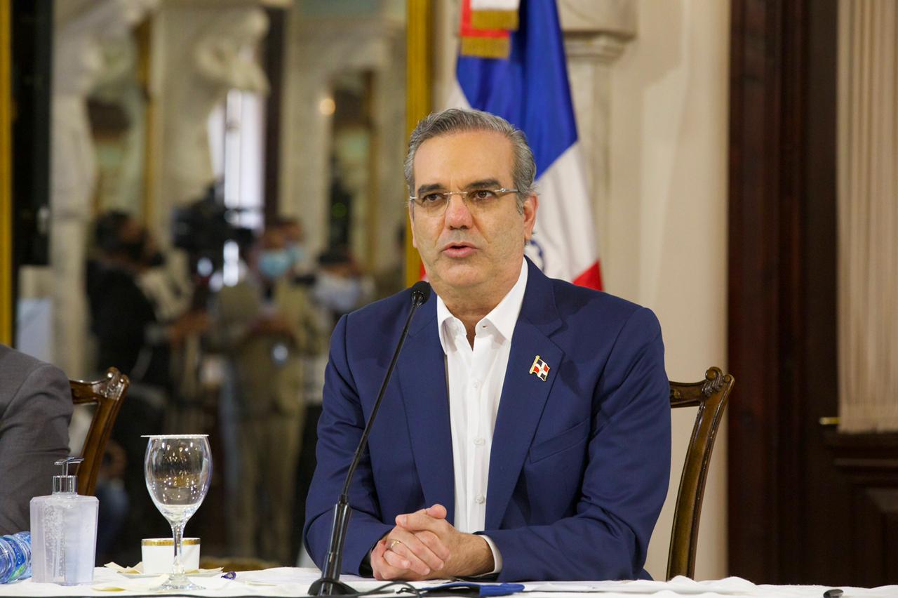 DECRETO: Luis Abinader otorga 523 pensiones; mayor&iacute;a son dirigentes del PRM