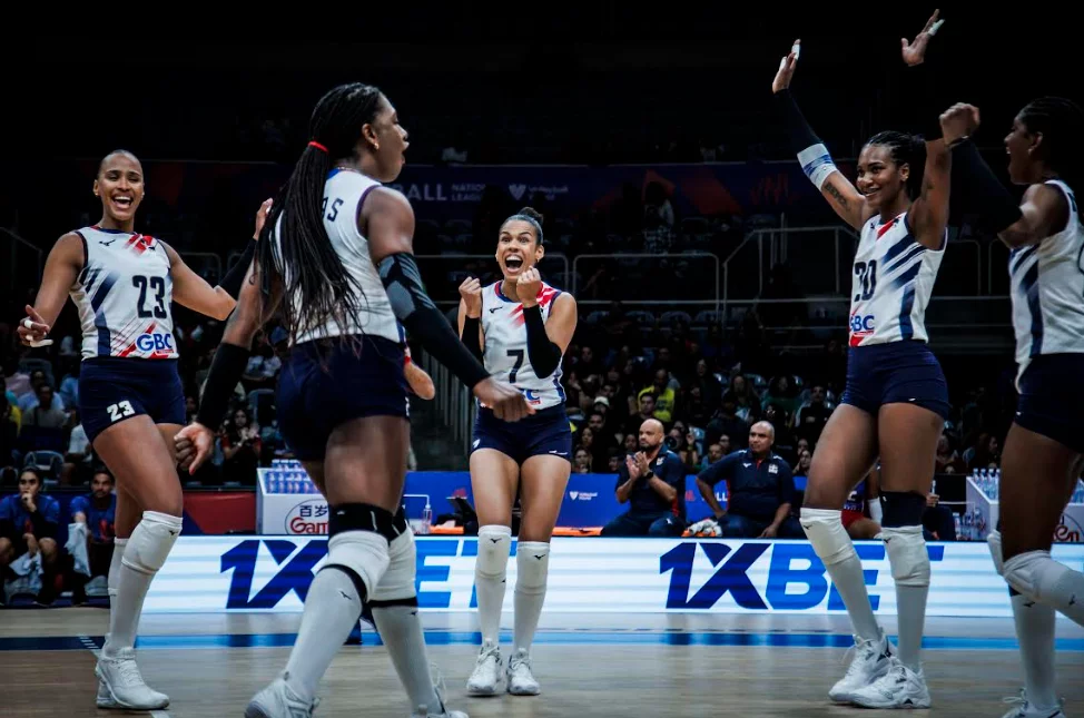 Reinas del Caribe derrotan 3-1 a Serbia en debut de la LVN en Brasil