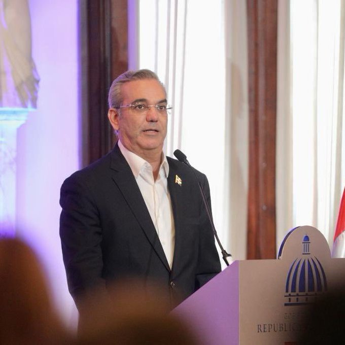 Presidente Abinader encabeza reuni&oacute;n de seguimiento a tormenta Franklin