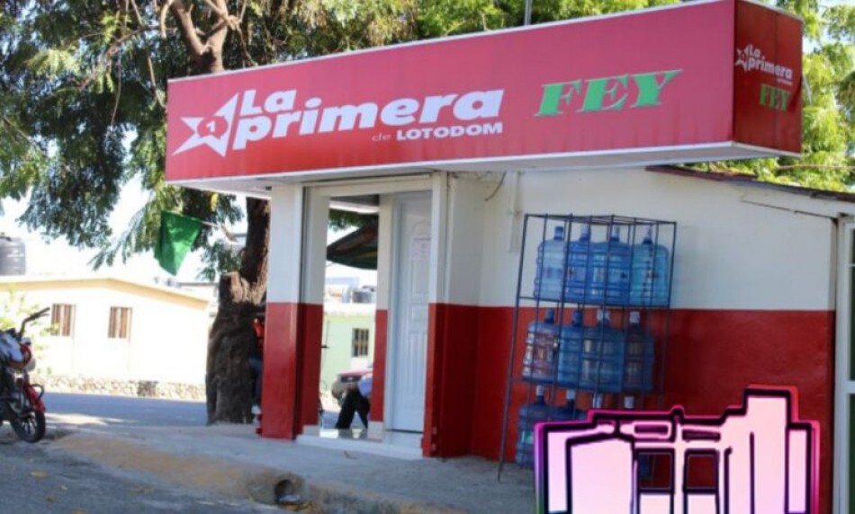 En San Juan: Banqueras con el grito al cielo, entre dos mil y dos mil quinientos pesos es su sueldo quincenal, no cuentan con seguros m&eacute;dicos y otras normativas que la ley exige.