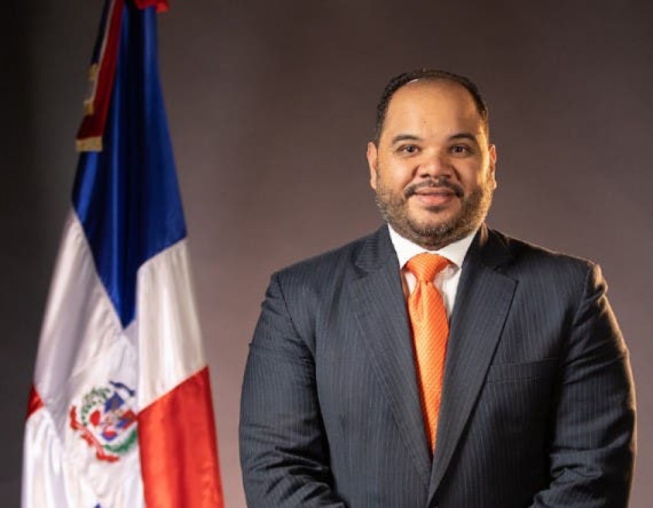 Digesett agrede al Defensor del Pueblo