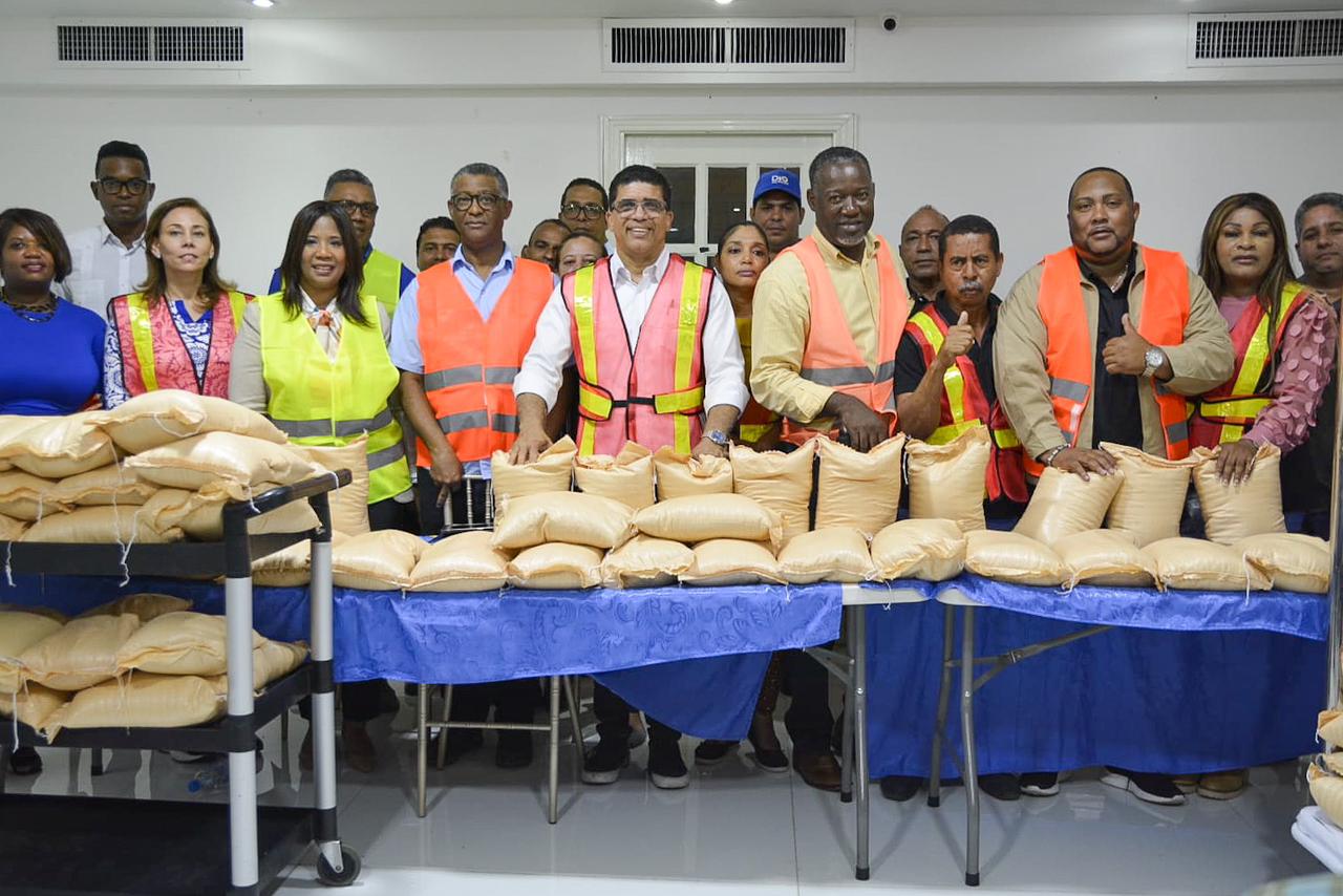 D&iacute;o alcalde activa su comit&eacute; de emergencia ante paso de tormenta Franklin