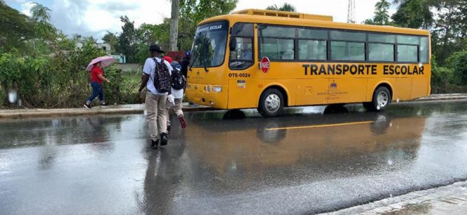 Estudiantes sobre transporte escolar: &ldquo;Esto est&aacute; bacano, hasta aire acondicionado&rdquo;