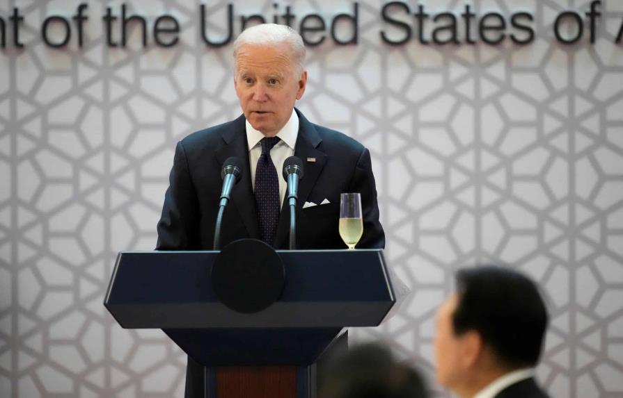 Biden firma ayuda de 40,000 millones de d&oacute;lares para Ucrania