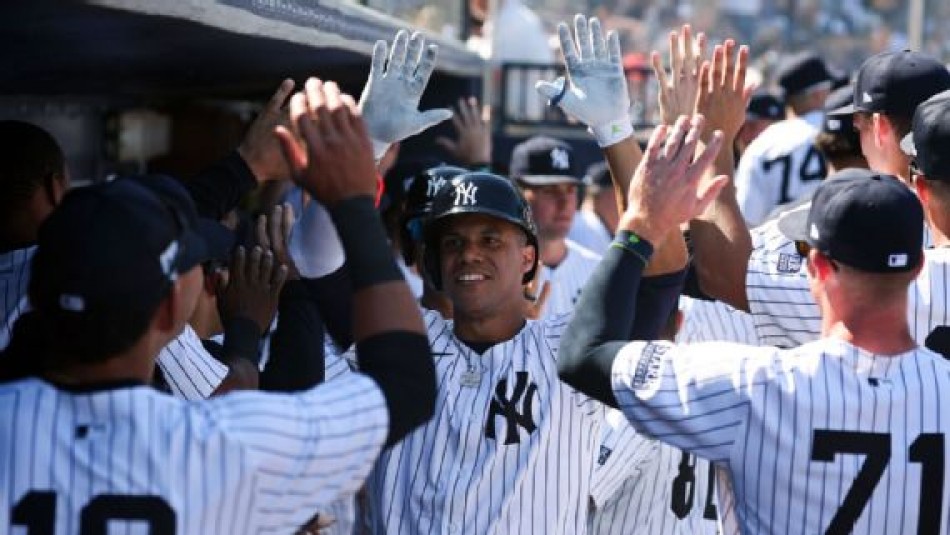 Juan Soto bateó jonrón en primer juego primaveral con los Yankees