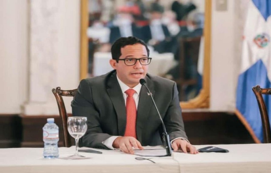 Gobierno licitar&aacute; en junio la esperada autopista del &Aacute;mbar y un puerto de cruceros en Saman&aacute;