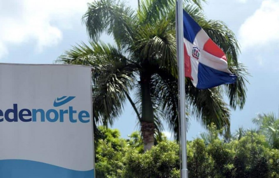 La gente esta desesperada, necesita respuesta a los males, que tiene mientras el gobierno sigue pagando publicidad ,para hacer que todo esta bien, la gente en elcibao no aguanta a los apagones 